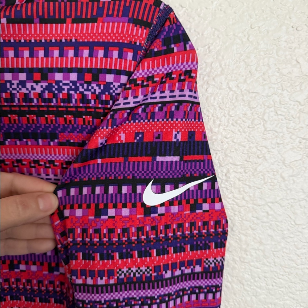 Nike Pro Women’s Dri-Fit 1/2 Zip Performance Pullover M Purple Pink 8 Bit Print - Picture 5 of 10